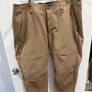lululemon athletica Men's Khaki Chinos